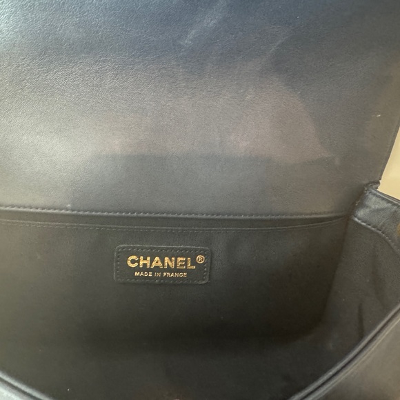 Chanel Boy Flap Bag Braided Sheepskin  Medium size - Picture 5 of 7